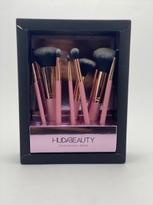 Huda Beauty - Professional Brush