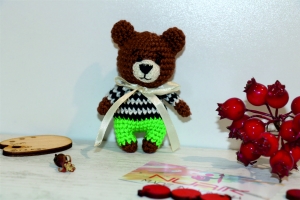 Ձեռագործ խաղալիք Bear Green